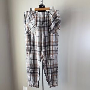 Aerie Plaid Track Pants in Black, White, and Brown